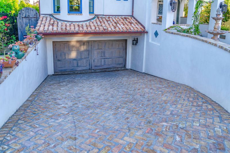 Epoxy Stone Driveway Service
